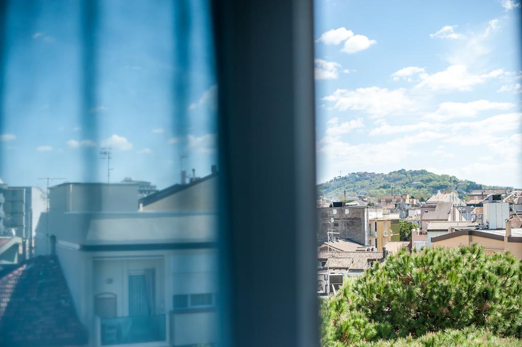 Residence Suisse 卡托利卡 外观 照片